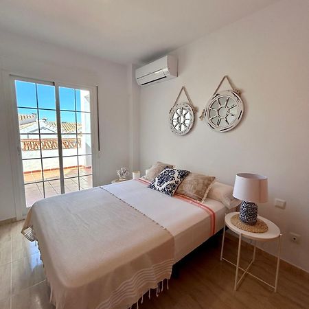 Apartamentos Pacifico Нерха Екстериор снимка